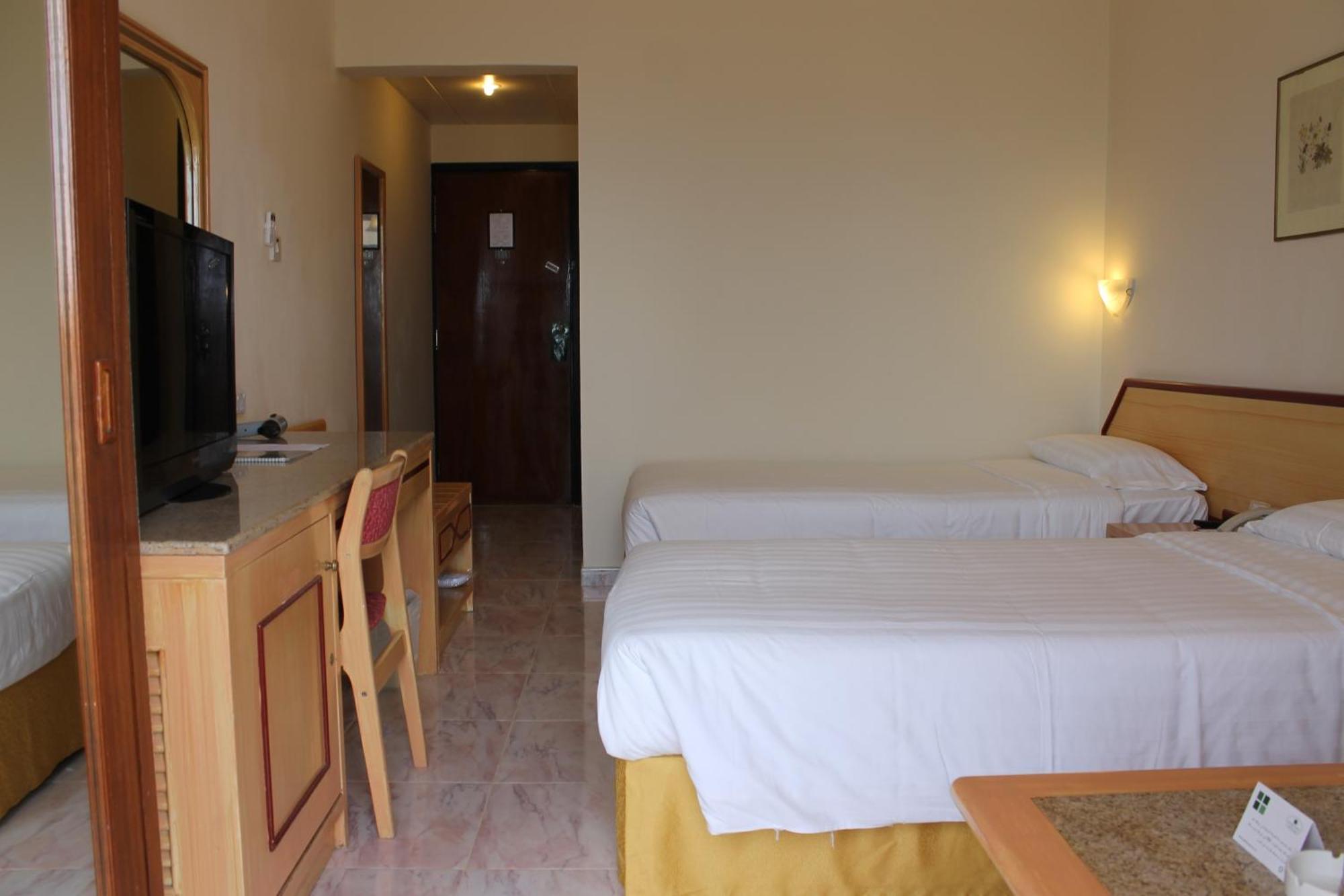 Resort Sur Beach Holiday Pokoj fotografie